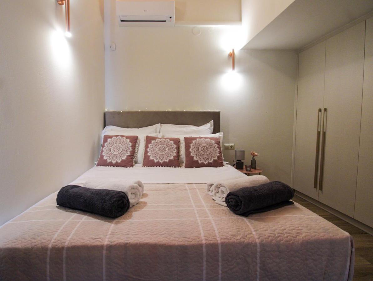 Recrete - Retreat In Crete