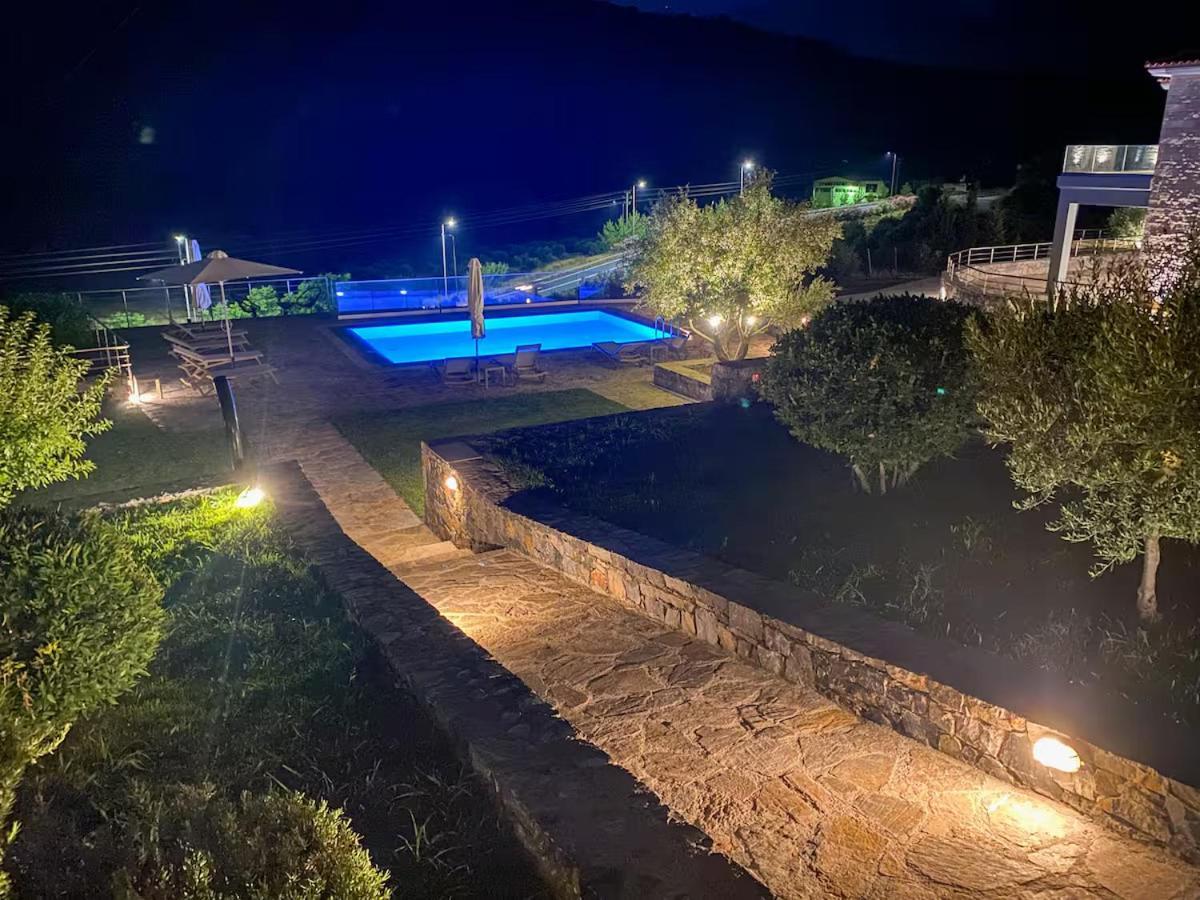 Recrete - Retreat In Crete * Héraklion