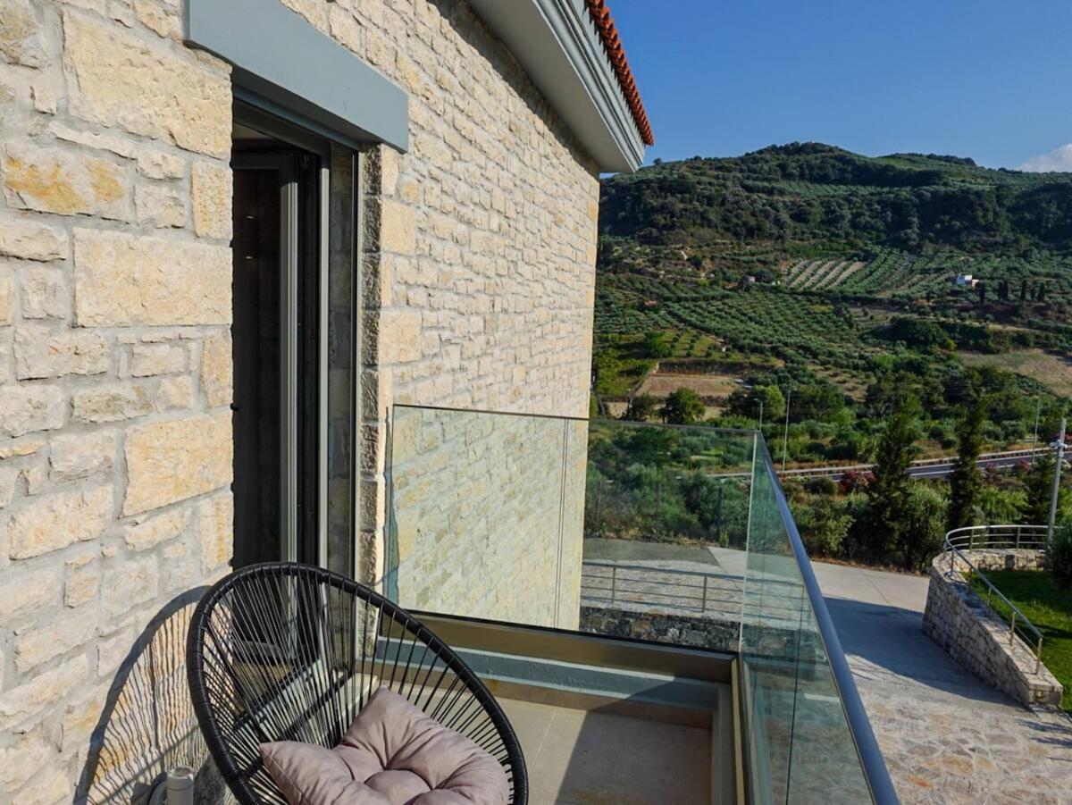 Recrete - Retreat In Crete Villa